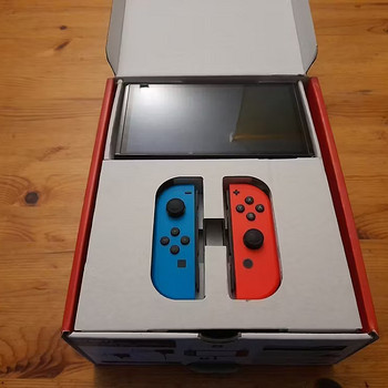 Nintendo Switch OLED (64gb)