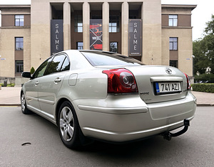 TOYOTA AVENSIS / FACELIFT / AUTOMAAT / ÜV 03.2027 (4 foto / 15)