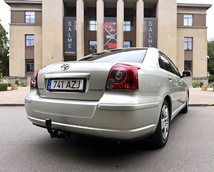 TOYOTA AVENSIS / FACELIFT / AUTOMAAT / ÜV 03.2027 (3 foto / 15)