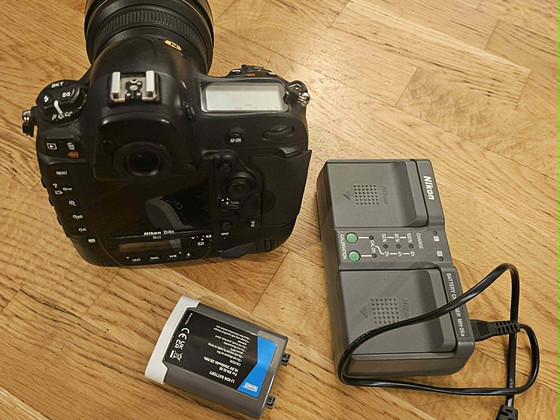 Nikon D4s + широкоугольный объектив 14-24mm f2.8 + аксессуары
