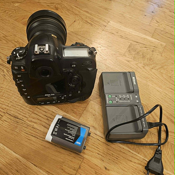 Nikon D4s + широкоугольный объектив 14-24mm f2.8 + аксессуары
