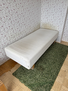 Voodi (1 foto / 3)