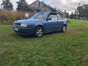 VW Golf III Cabriolet (1 фото из 5)