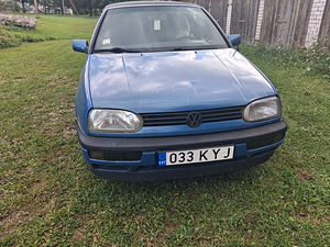 VW Golf III Cabriolet (2 фото из 5)