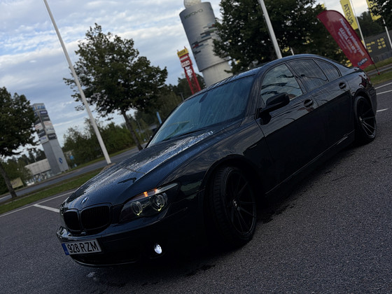 BMW 745d 4.4 V8 – 2006