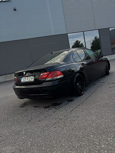 BMW 745d 4.4 V8 – 2006 (4 foto / 13)