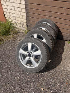 Veljed 16” 5x114.3 rehvidega 205/55/16 (1 foto / 6)