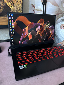 Sülearvuti MSI GF75 Thin 10SCXR 17" GTX1650 i7 10th gen 16RA (1 foto / 3)
