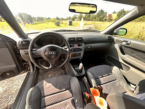 Audi A3 8L 1.8 92kw Manuaal reg.tasu makstud (7 foto / 9)