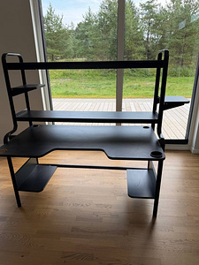 Mängulaud (2 foto / 2)
