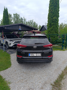 Hyundai Tucson 2017. aasta (4 foto / 13)