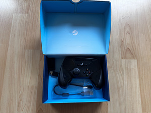 Steam Controller (3 foto / 4)