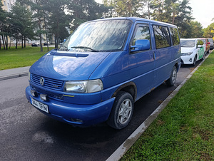 Volkswagen multivan (1 foto / 8)