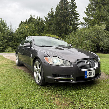 Jaguar XF 4.2 Supercharged V8