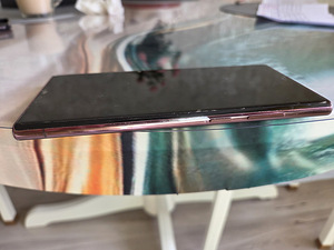 Телефон Samsung Galaxy S 22 ultra (8 фото из 8)