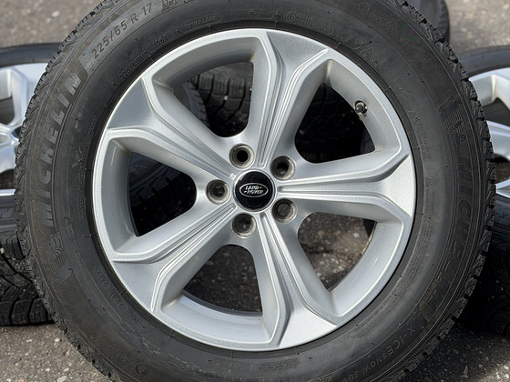 17" Land Rover originaalveljed 5x108 + 225/65/17 m+s