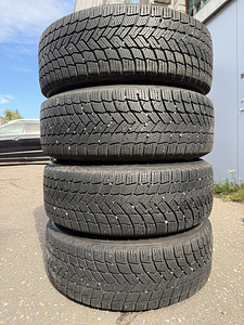 17" оригинальные диски Land Rover 5x108 + 225/65/17 m+s (2 фото из 10)