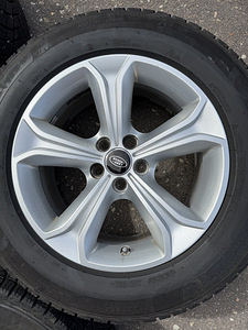 17" оригинальные диски Land Rover 5x108 + 225/65/17 m+s (4 фото из 10)