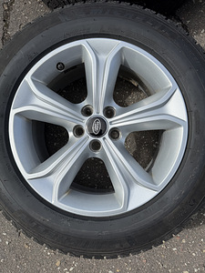 17" оригинальные диски Land Rover 5x108 + 225/65/17 m+s (5 фото из 10)