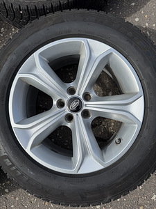 17" оригинальные диски Land Rover 5x108 + 225/65/17 m+s (6 фото из 10)
