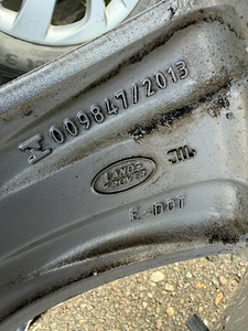 17" оригинальные диски Land Rover 5x108 + 225/65/17 m+s (9 фото из 10)