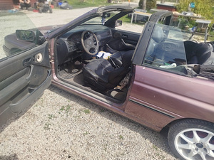 M/V Ford escort xr3 cabriolet (8 foto / 11)