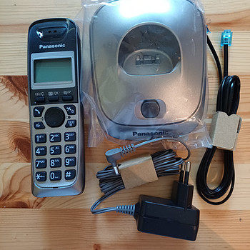 Panasonic KX-TG2511/ UUS/ Lauatelefon juhtmeta