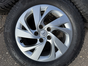 16" Citroen originaalveljed 5x108 + naastrehvid 205/60/16 (8 foto / 10)