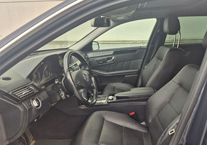 Mercedes-Benz E 250 2.1 150 kW (9 foto / 12)