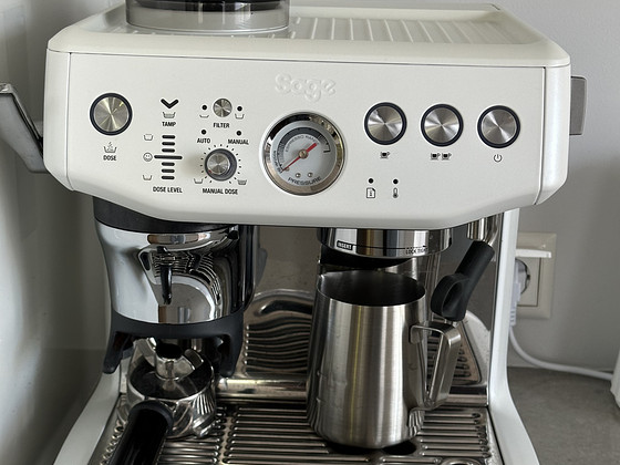Sage the Barista Express Impress