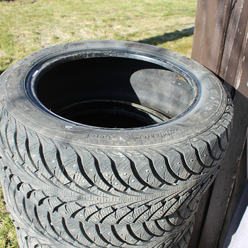 Naastrehvid, talverehvid 205/55/R16 Sava, Goodyear