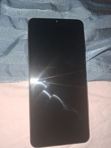Samsung Galaxy A12 (5 foto / 10)
