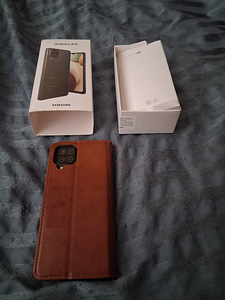 Samsung Galaxy A12 (3 foto / 9)