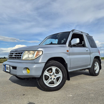 Mitsubishi Pajero Pinin