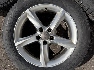 18" Audi veljed 5x112 + naastrehvid 235/60/18 (5 foto / 8)