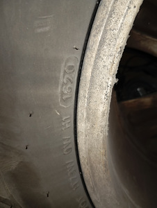 Toyota Land Cruiser 120 veljed+ naastrehvid 265/65/17 (2 foto / 5)