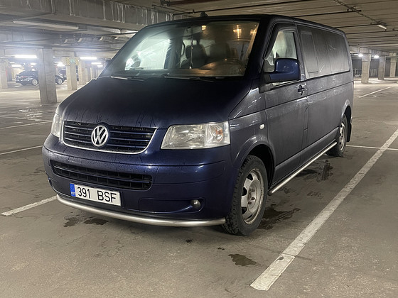 VW Caravelle
