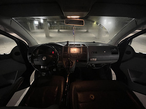 VW Caravelle (11 фото из 14)