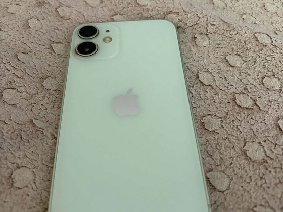 iPhone 12 mini