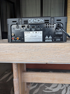 Denon DJ DN-S1200 портативный CD/MP3 USB-плеер MIDI-контроллер (4 фото из 4)