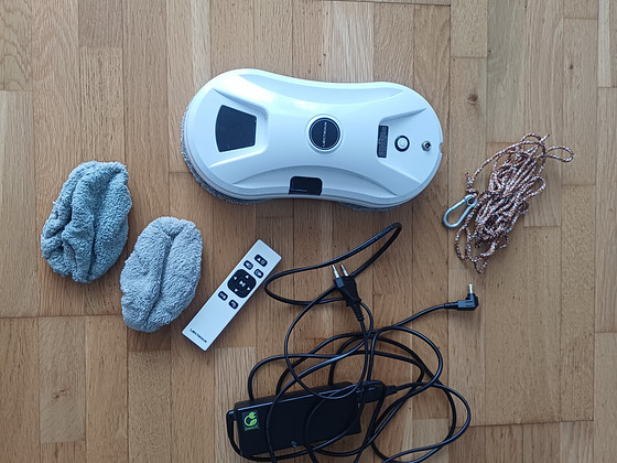 Akende pesemise robot