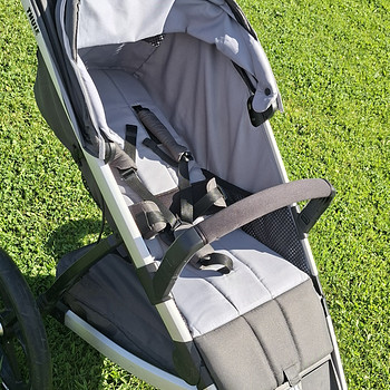 Продам комплект коляски Thule Urban Glide 2