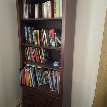 Книжная полка