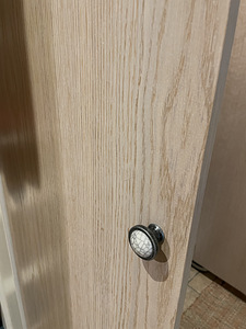 Шкаф для прихожей (2 фото из 3)