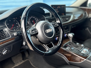 Audi A6 Allroad 3.0 180кВт (7 фото из 14)