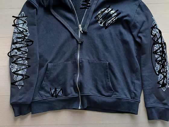 Chrome Hearts