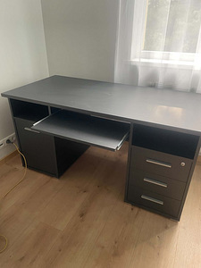 Kirjutuslaud (2 foto / 3)