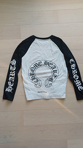 Chrome Hearts pikkade varrukatega särk (4 foto / 8)