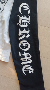 Chrome Hearts pikkade varrukatega särk (7 foto / 8)