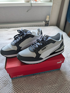 Кроссовки Puma 42 (1 фото из 1)
